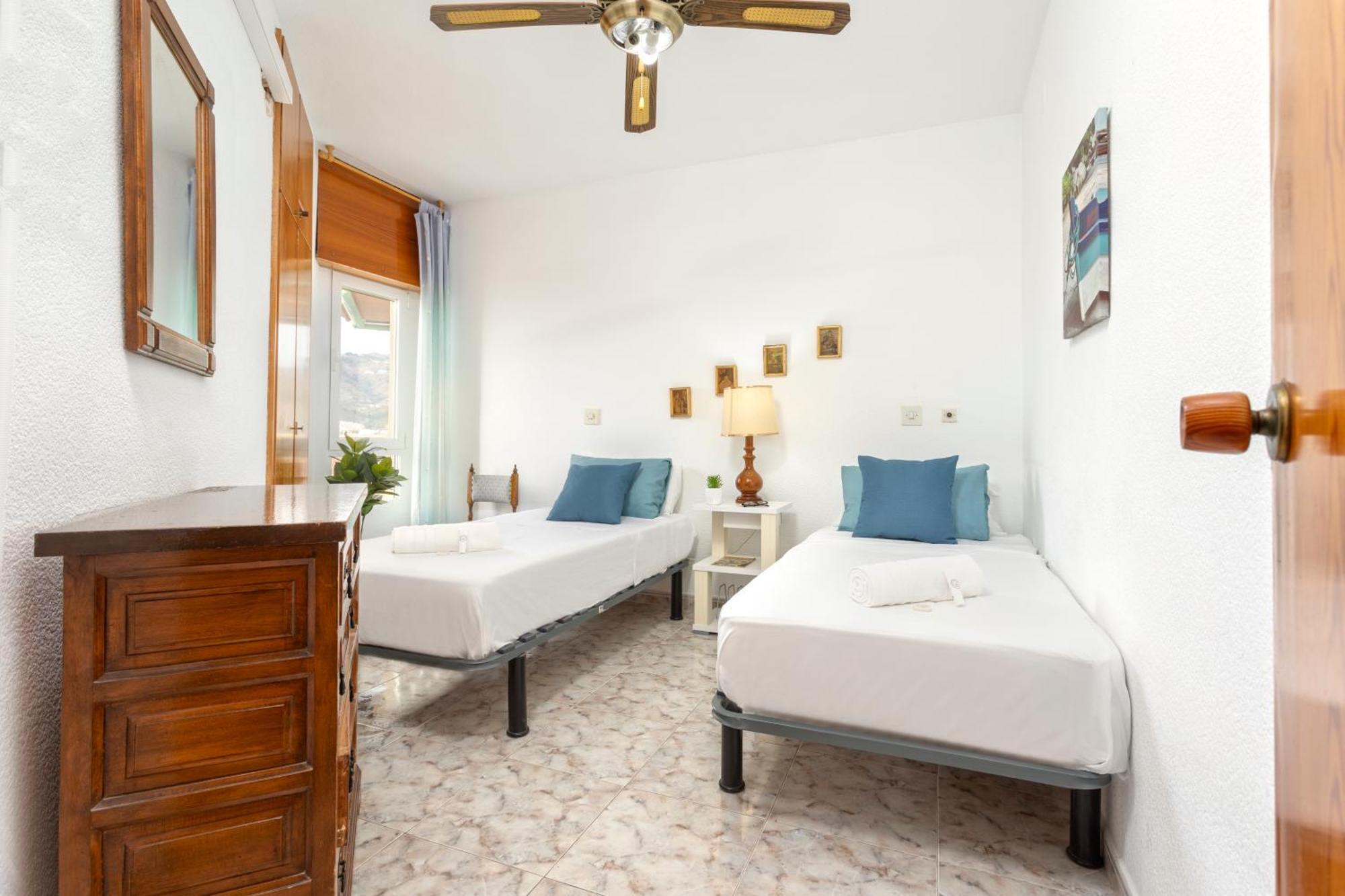 1003 - Seafront Apartment On El Paseo - Air Conditionning - Wi-Fi - Smart Tv Almunecar Ngoại thất bức ảnh