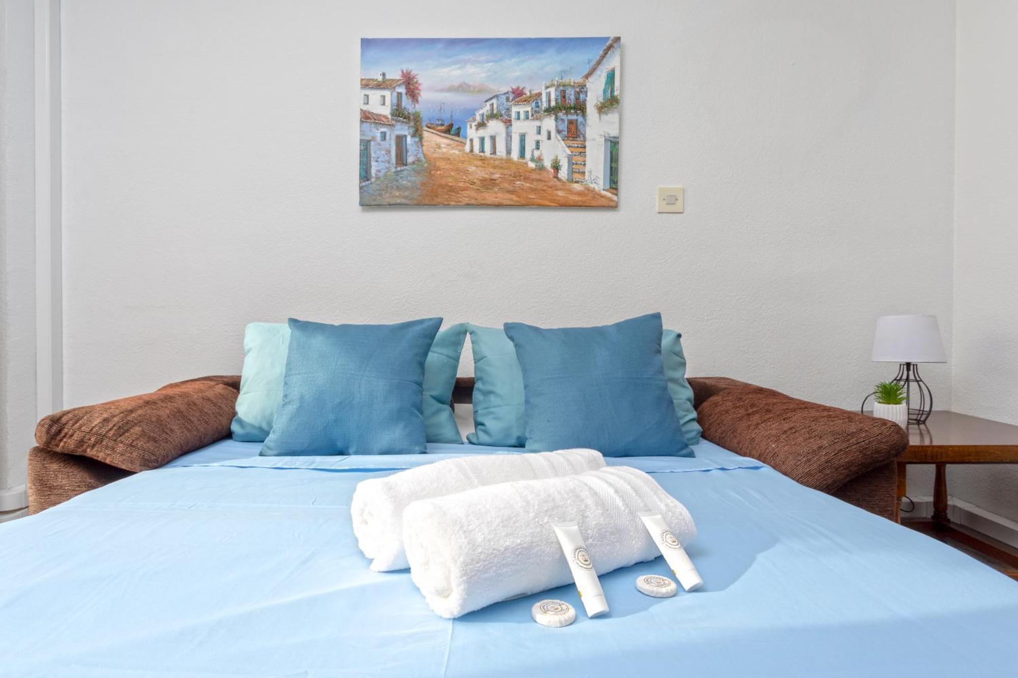 1003 - Seafront Apartment On El Paseo - Air Conditionning - Wi-Fi - Smart Tv Almunecar Ngoại thất bức ảnh