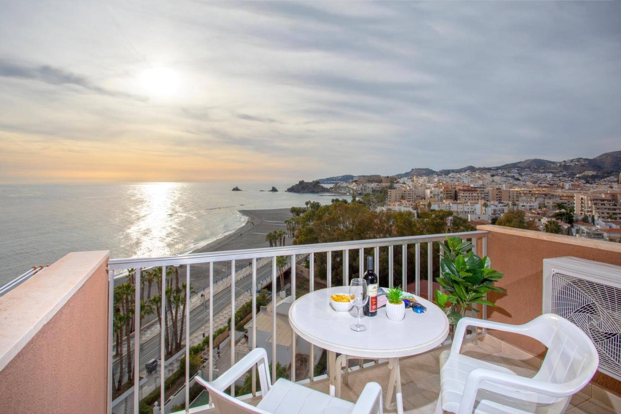 1003 - Seafront Apartment On El Paseo - Air Conditionning - Wi-Fi - Smart Tv Almunecar Ngoại thất bức ảnh